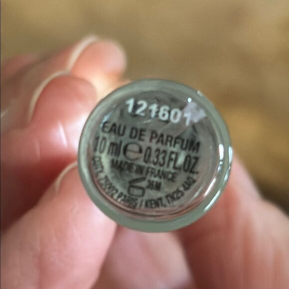 Chloe Eau de Parfum Spray - Picture 2 of 2